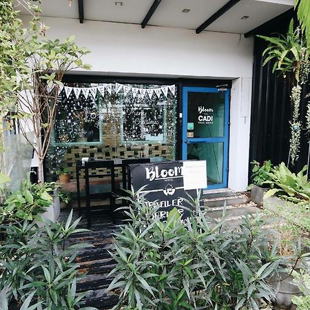 Bloomz Hostel チエンマイ エクステリア 写真