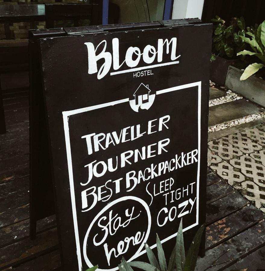 Bloomz Hostel チエンマイ エクステリア 写真